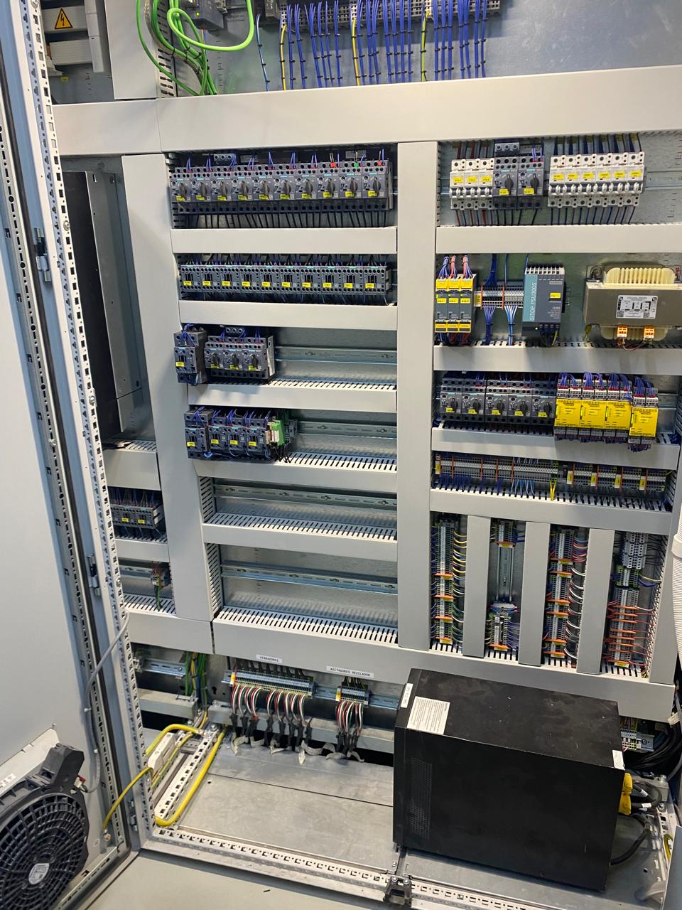 Trabajo realizado de automatización industrial
